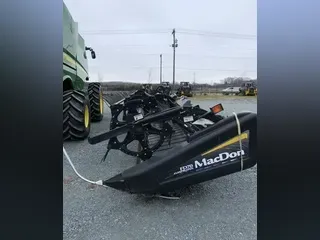 MacDon FD70