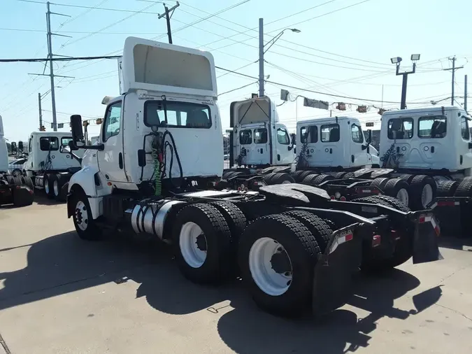2018 NAVISTAR INTERNATIONAL LT625 DAYCAB T/A