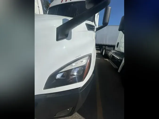 2021 FREIGHTLINER/MERCEDES NEW CASCADIA PX12664