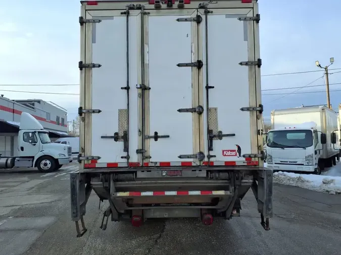 2020 FREIGHTLINER/MERCEDES M2 106