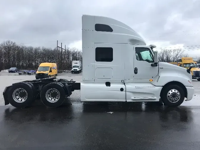 2019 International LT625