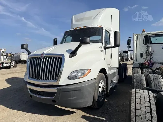 2021 INTERNATIONAL LT