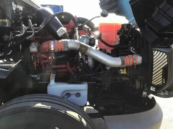 2020 INTERNATIONAL LT625