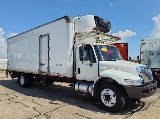 2019 NAVISTAR INTERNATIONAL 4300