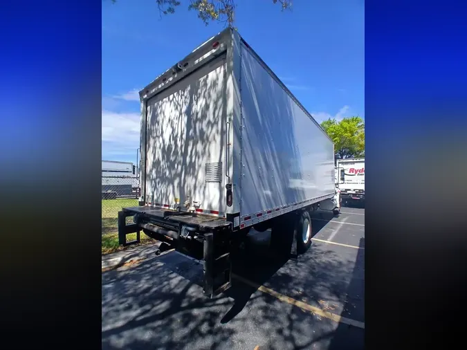 2019 NAVISTAR INTERNATIONAL 4300