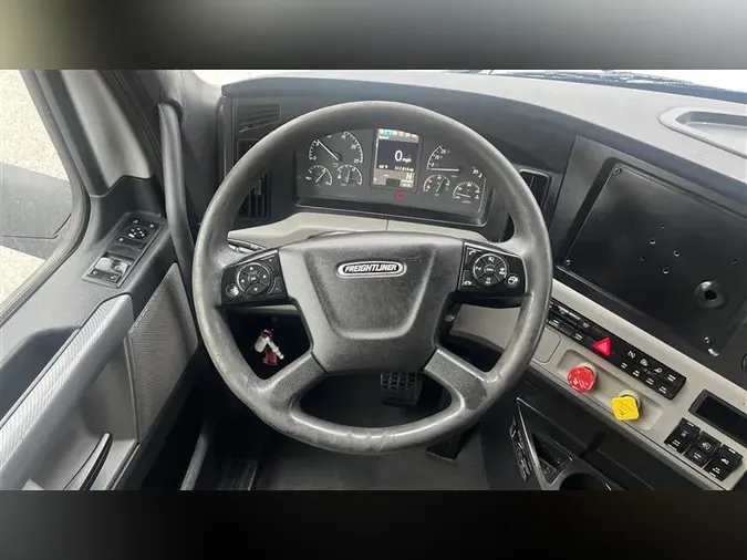 2020 FREIGHTLINER CA126