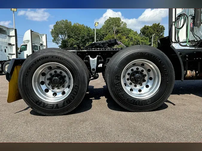 2020 INT LT625 6x4