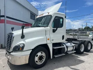 2019 FREIGHTLINER/MERCEDES CASCADIA 125