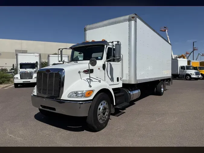 2019 Peterbilt 330