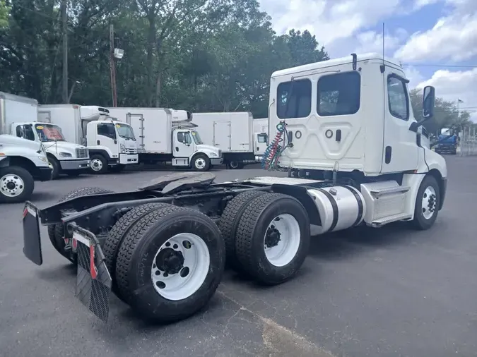 2020 FREIGHTLINER/MERCEDES NEW CASCADIA PX12664a653aa648f66abb2d31dedaeb874e7e3