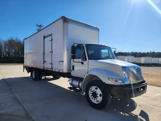 2019 NAVISTAR INTERNATIONAL 4300