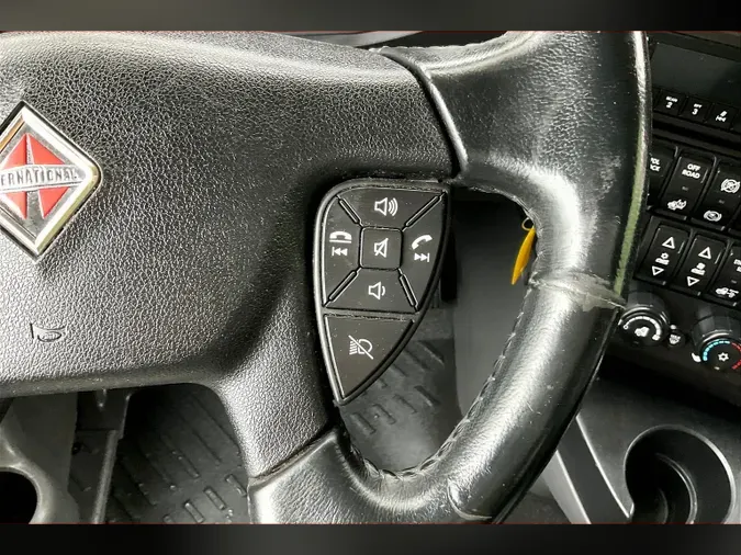 2021 INT LT625 6x4