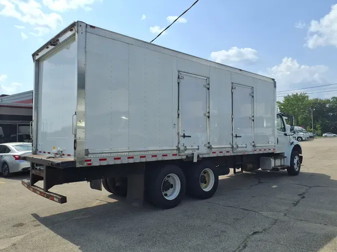 2018 FREIGHTLINER/MERCEDES M2 106