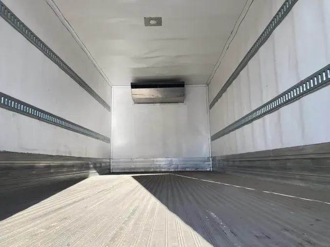 2019 FREIGHTLINER/MERCEDES M2 106