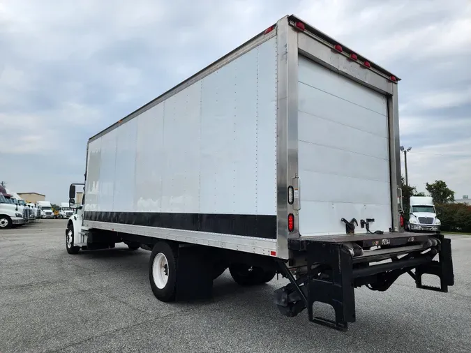 2015 FREIGHTLINER/MERCEDES M2 106