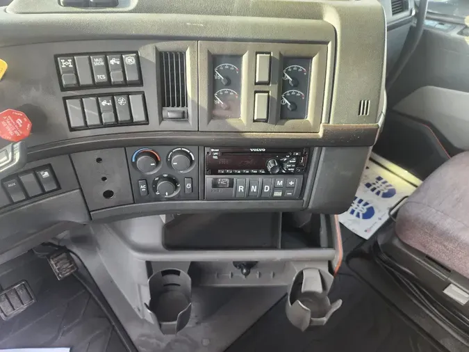 2021 VOLVO VNL64T740a65f33402ddd1ee002ec8b18ad1f3032