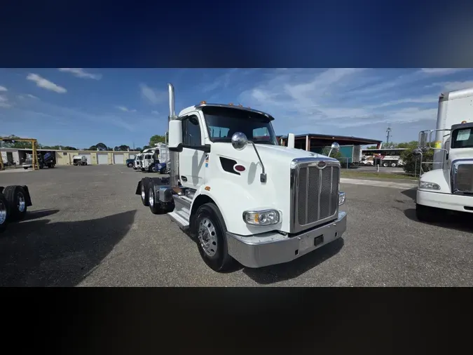 2023 Peterbilt 567