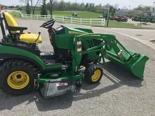 2018 John Deere 1025R
