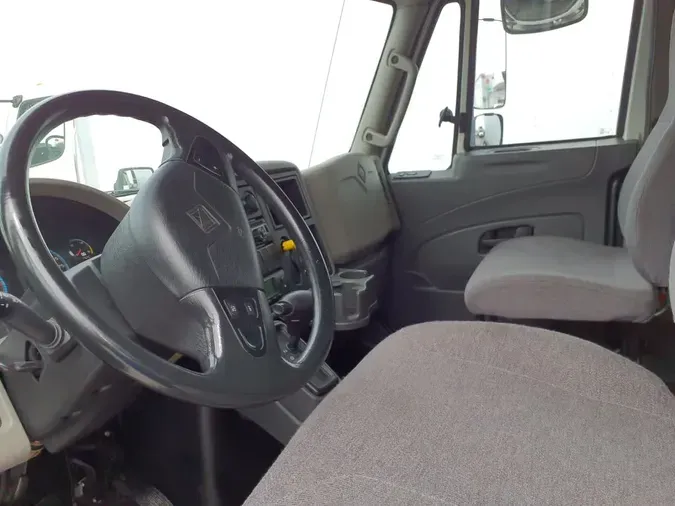 2018 NAVISTAR INTERNATIONAL 4300