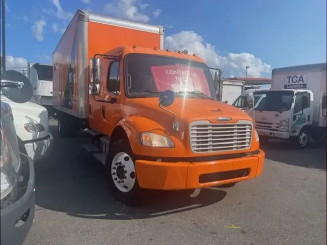 2018 FREIGHTLINER M2 106