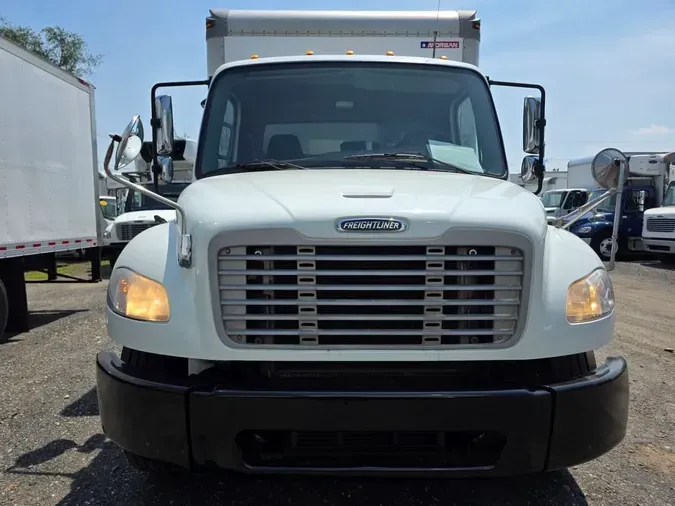 2017 FREIGHTLINER M2 106