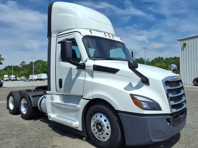 2023 FREIGHTLINER/MERCEDES NEW CASCADIA PX12664a67087716650808daa9583a2a8ac335c