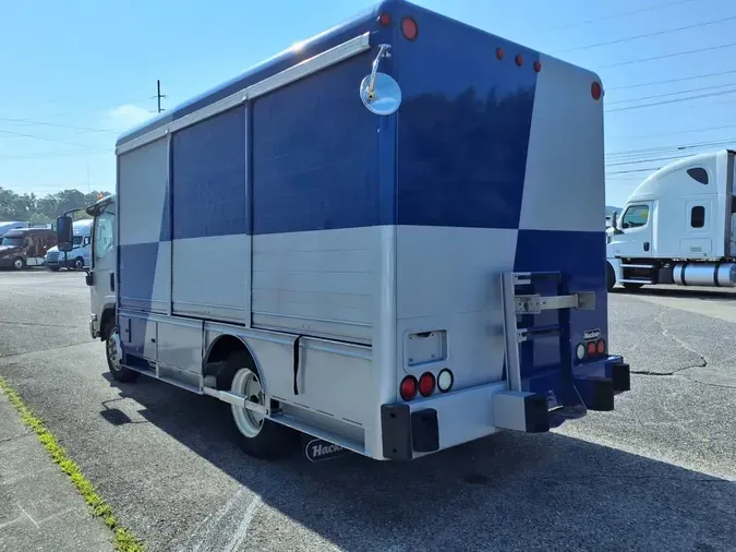 2018 ISUZU NRR