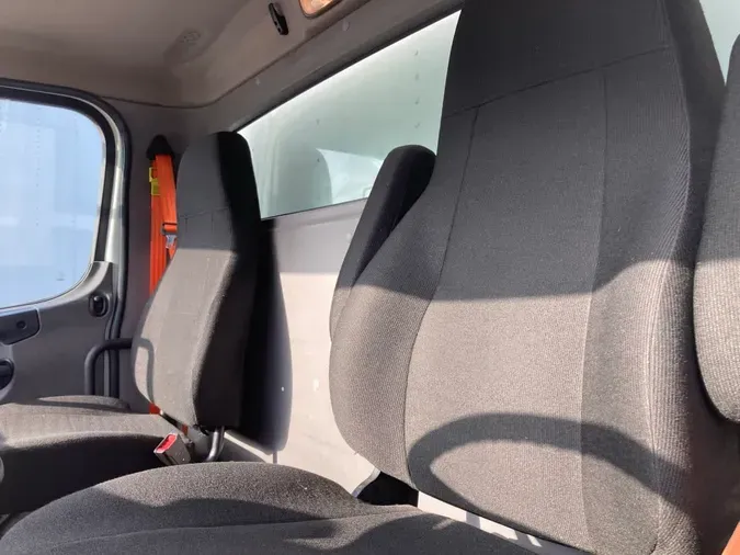 2020 FREIGHTLINER/MERCEDES M2 106a6750f95c85e0523b44659452a026edb