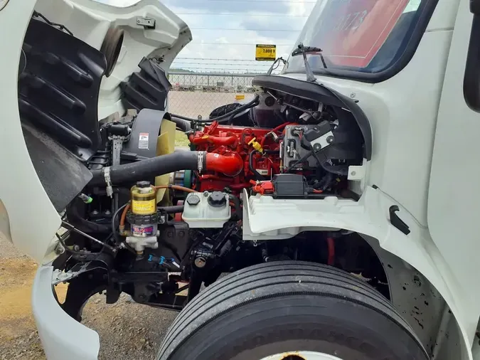 2020 FREIGHTLINER M2 106