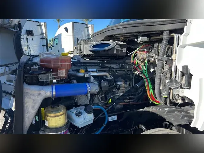 2020 FREIGHTLINER CA126a683e3bc02de01a43980cbc08390bfd1