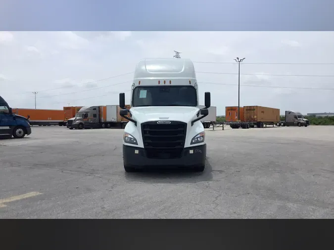 2021 Freightliner Cascadia