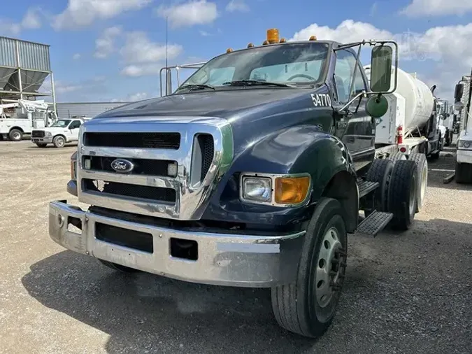 2004 FORD F750 SDa68441388805bc7aa1817d4f63ef5618