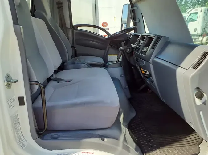 2019 ISUZU NPR HD