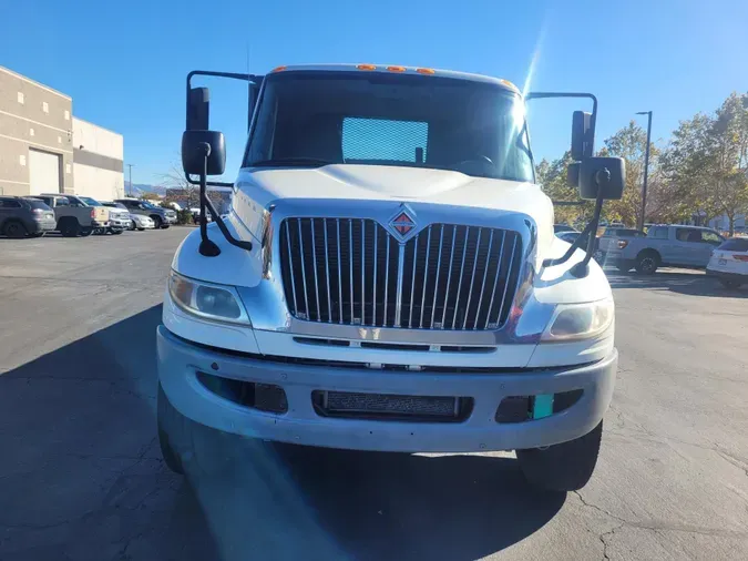 2017 International 4400