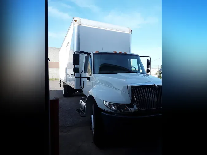 2019 NAVISTAR INTERNATIONAL 4300