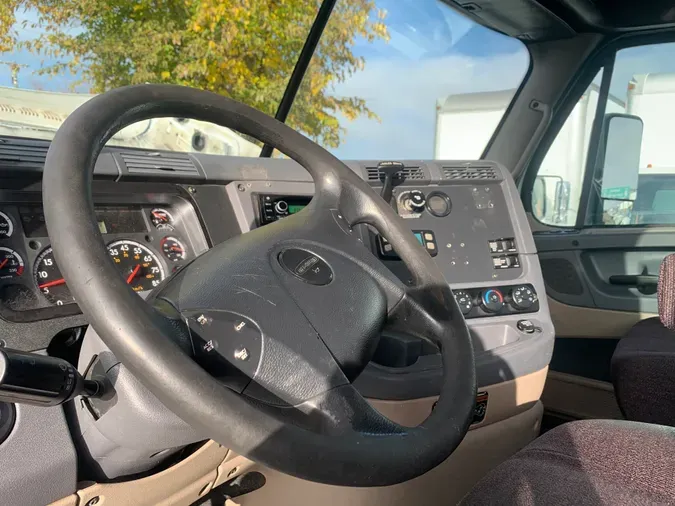 2016 FREIGHTLINER/MERCEDES CASCADIA 125