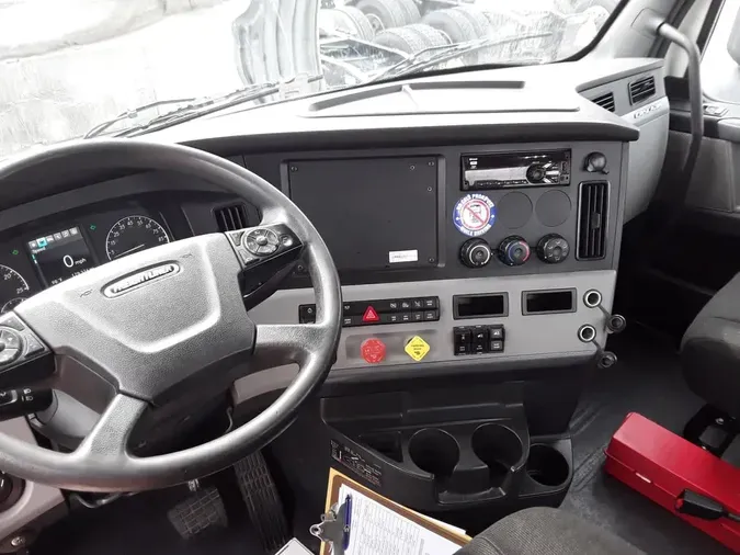 2019 FREIGHTLINER NEW CASCADIA PX12664
