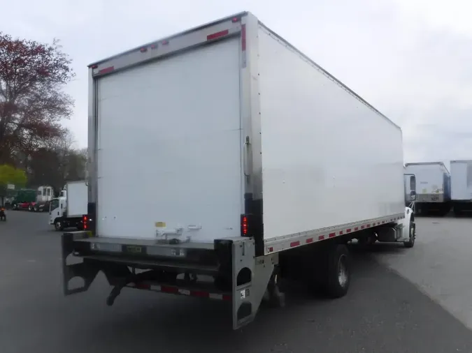 2018 FREIGHTLINER/MERCEDES M2 106