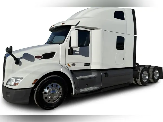 2021 Peterbilt 579a69c661ed8b5b2421f1222a6b0509fce