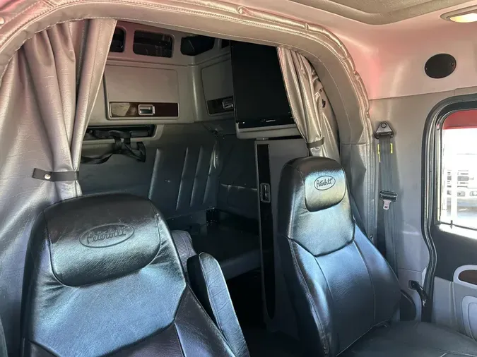 2024 Peterbilt 389a6a03051c0918209294547d7e4535b37