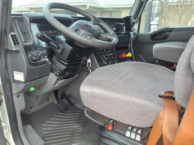 2020 NAVISTAR INTERNATIONAL LT625 SLPR CABa6a0807e210e31234381f62d94ad8413