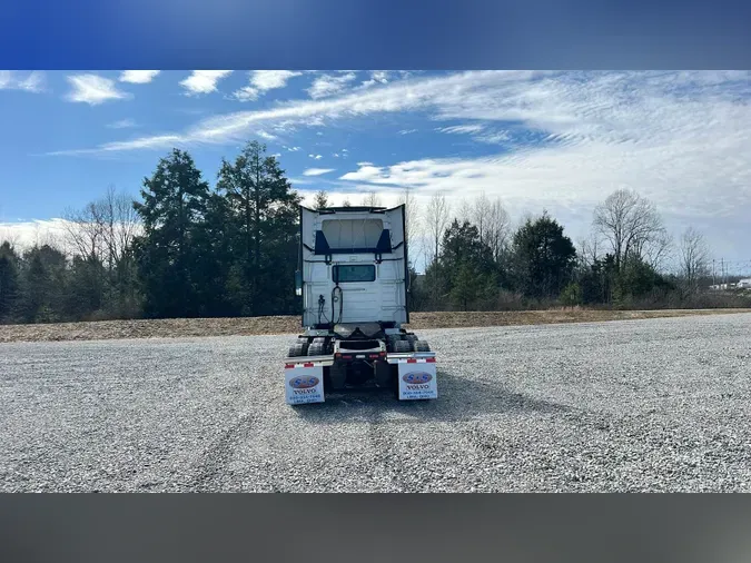 2018 Volvo VNL300