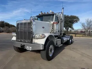 2020 Peterbilt 389