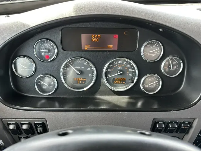 2020 Peterbilt 337a6aec01897ef7c9a06e6ff2330abe3b6