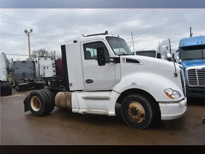 2014 KENWORTH T680a6b0412c28c3f977538d975ce18173c0