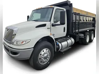 2021 International MV607