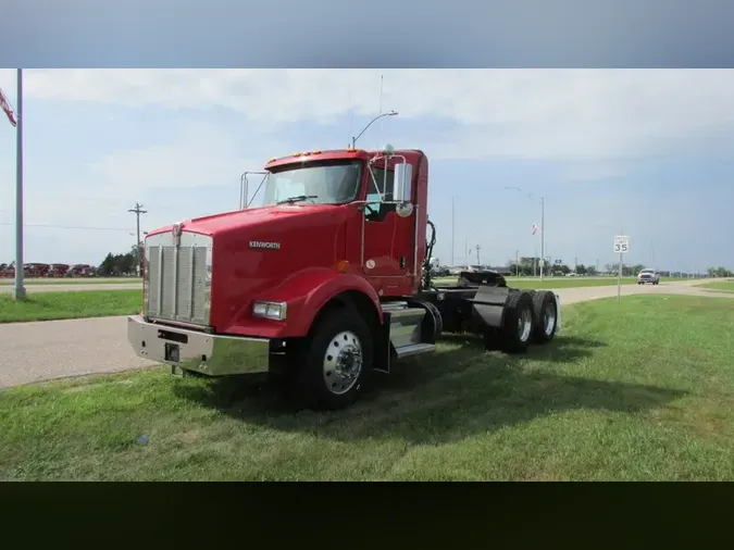 2020 Kenworth T800