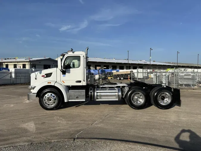 2020 Peterbilt 567