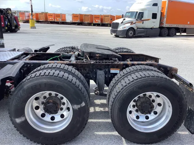 2019 Freightliner Cascadia 126a6b43ae65882f41fc4d73edebb14f002