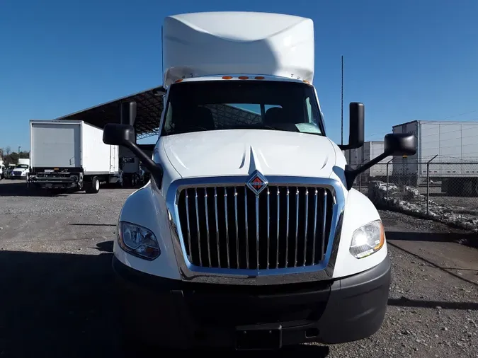 2018 NAVISTAR INTERNATIONAL LT625 DAYCAB T/A